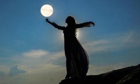 Powerful Leo full moon ritual ideas to ignite passion and joy.